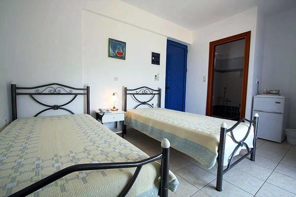 Venti Seaside Adult Hotel Monemvasía Exteriör bild